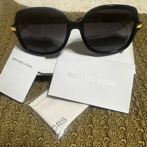 Brand New Michael Kors Sunglasses MK2024